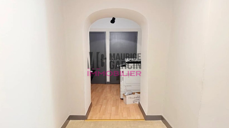 Ma-Cabane - Vente Immeuble Saint-Rémy-de-Provence, 472 m²