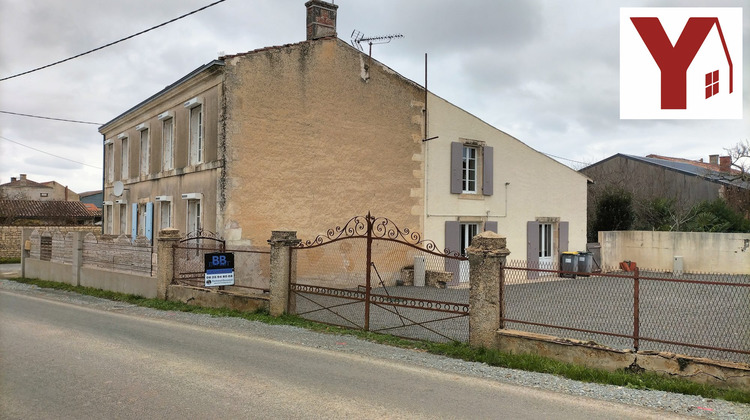 Ma-Cabane - Vente Immeuble Saint-Saturnin-du-Bois, 275 m²