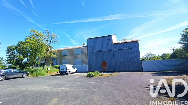 Ma-Cabane - Vente Immeuble Saint-Sauvant, 404 m²