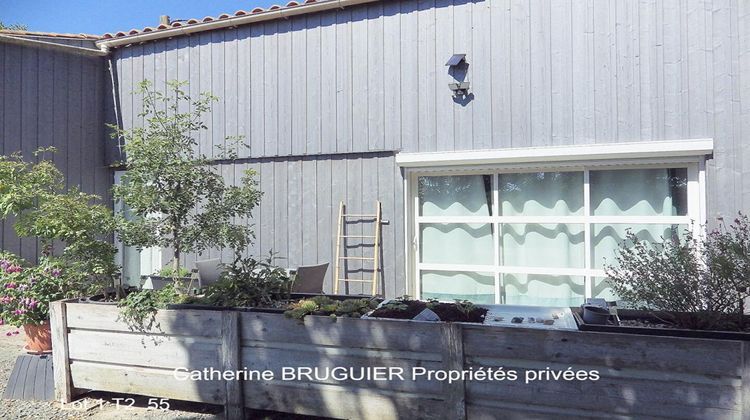 Ma-Cabane - Vente Immeuble SAINT SAUVEUR D AUNIS, 112 m²