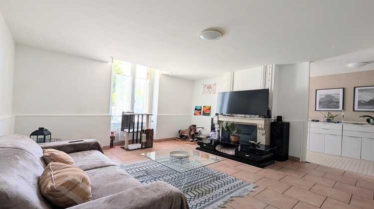 Ma-Cabane - Vente Immeuble Saint-Savin, 729 m²
