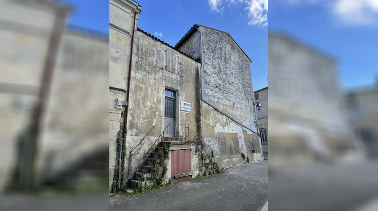 Ma-Cabane - Vente Immeuble Saint-Savinien, 188 m²