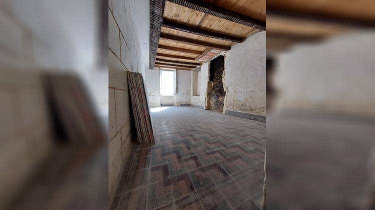 Ma-Cabane - Vente Immeuble Saint-Savinien, 188 m²