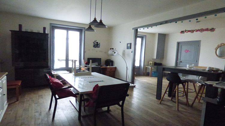 Ma-Cabane - Vente Immeuble SAINT-TRIVIER-DE-COURTES, 292 m²