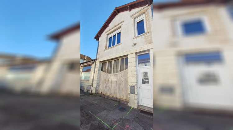 Ma-Cabane - Vente Immeuble Saint-Yorre, 68 m²
