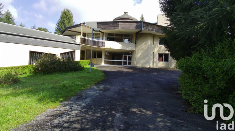 Ma-Cabane - Vente Immeuble Saint-Yrieix-le-Déjalat, 3700 m²