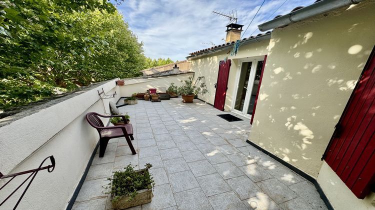 Ma-Cabane - Vente Immeuble Sainte-Cécile-les-Vignes, 181 m²