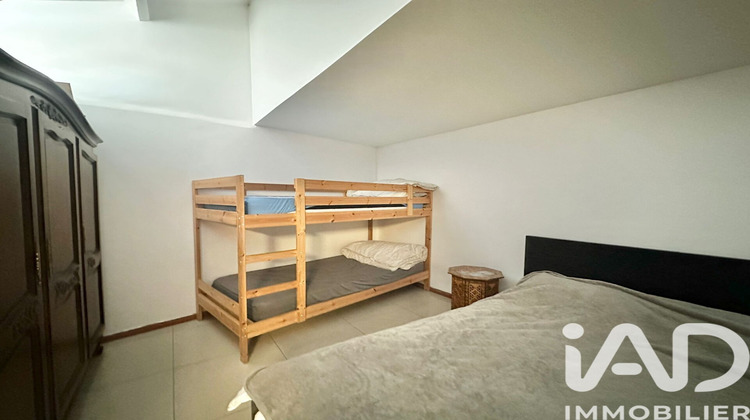 Ma-Cabane - Vente Immeuble Sainte-Geneviève-des-Bois, 418 m²