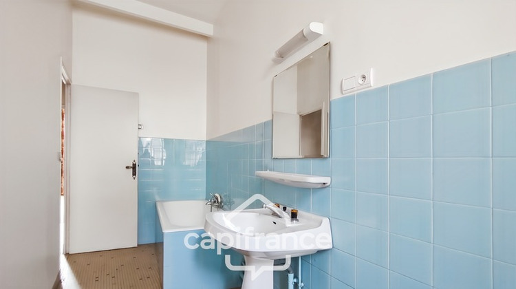 Ma-Cabane - Vente Immeuble SAINTE LIVRADE SUR LOT, 344 m²