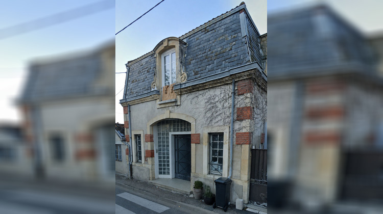 Ma-Cabane - Vente Immeuble SAINTE-LIVRADE-SUR-LOT, 152 m²