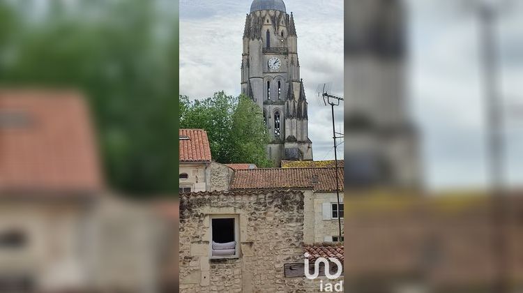 Ma-Cabane - Vente Immeuble Saintes, 220 m²