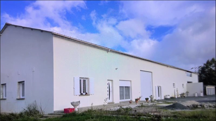 Ma-Cabane - Vente Immeuble SAINTES, 1297 m²