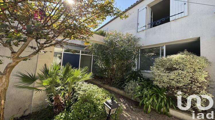 Ma-Cabane - Vente Immeuble Saintes, 179 m²