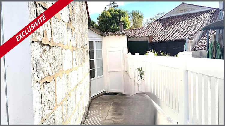 Ma-Cabane - Vente Immeuble SAINTES, 56 m²