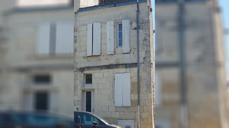 Ma-Cabane - Vente Immeuble Saintes, 116 m²