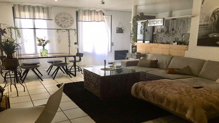 Ma-Cabane - Vente Immeuble SAINTES, 255 m²