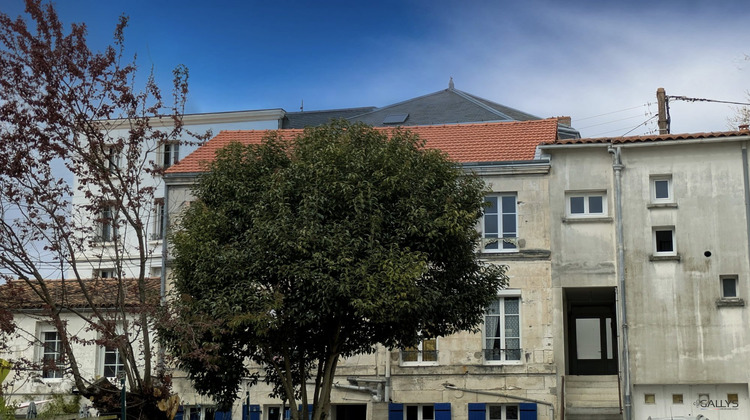 Ma-Cabane - Vente Immeuble Saintes, 185 m²