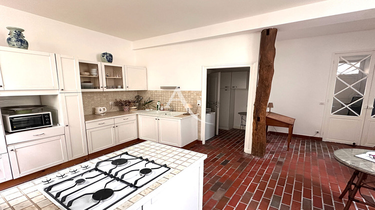 Ma-Cabane - Vente Immeuble SAINTES, 173 m²