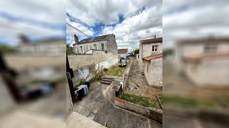 Ma-Cabane - Vente Immeuble Saintes, 90 m²