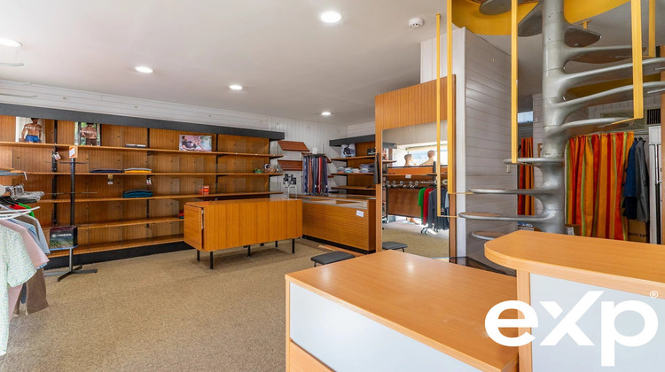 Ma-Cabane - Vente Immeuble Salles, 183 m²