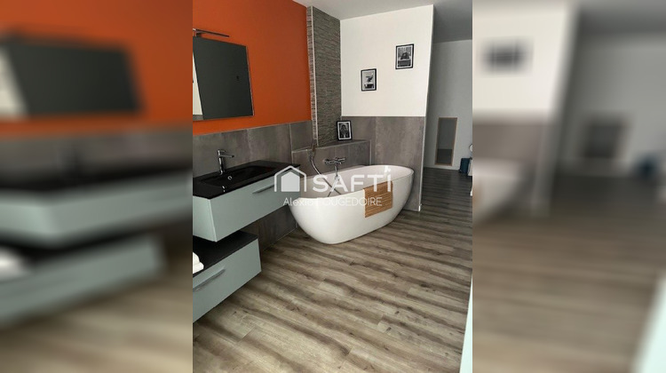 Ma-Cabane - Vente Immeuble Salles, 200 m²