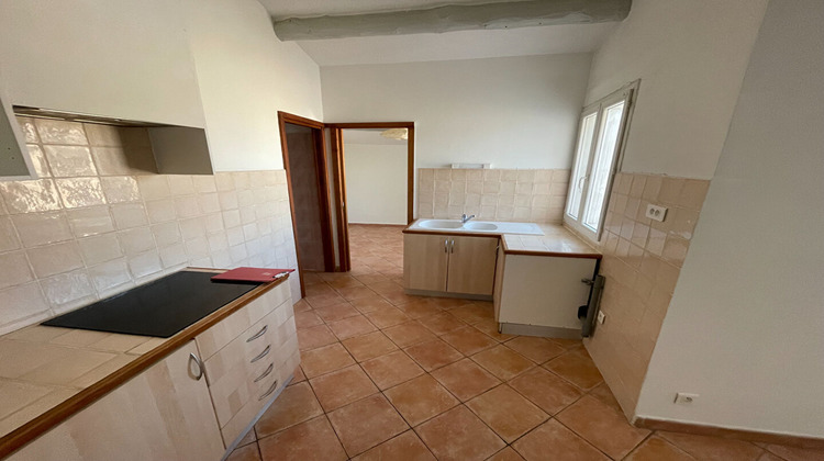 Ma-Cabane - Vente Immeuble SALON-DE-PROVENCE, 177 m²