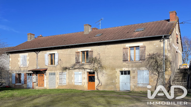 Ma-Cabane - Vente Immeuble Sancergues, 339 m²