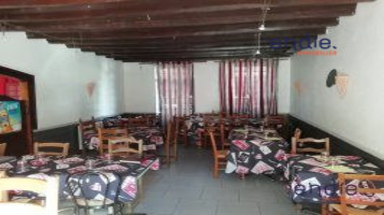 Ma-Cabane - Vente Immeuble Sancoins, 84 m²