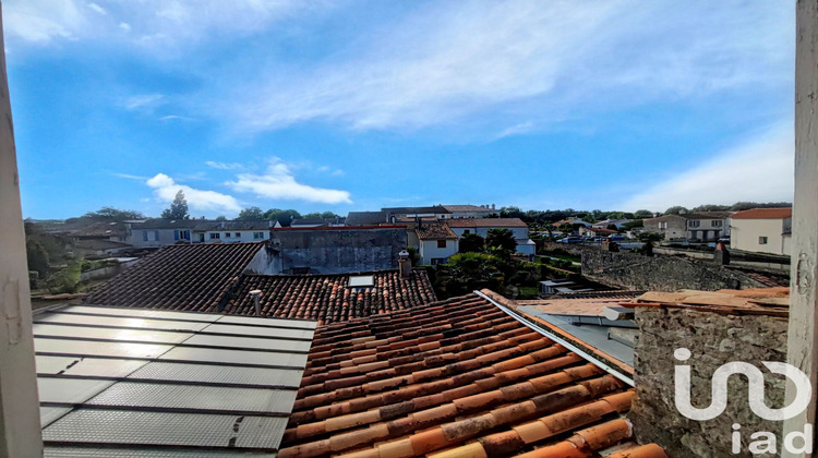 Ma-Cabane - Vente Immeuble Saujon, 296 m²