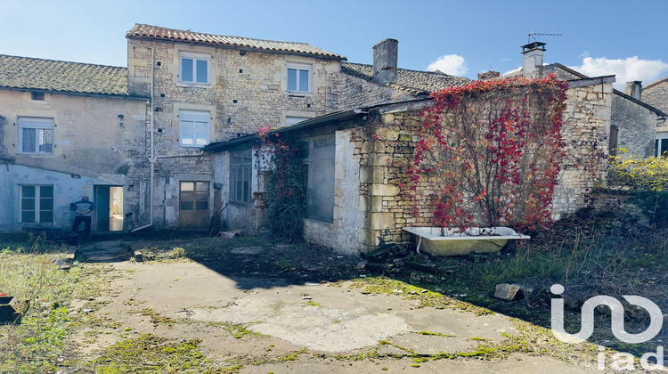 Ma-Cabane - Vente Immeuble Sauzé-Vaussais, 274 m²