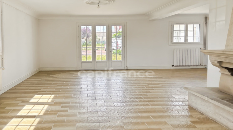 Ma-Cabane - Vente Immeuble SAVIGNE L EVEQUE, 250 m²