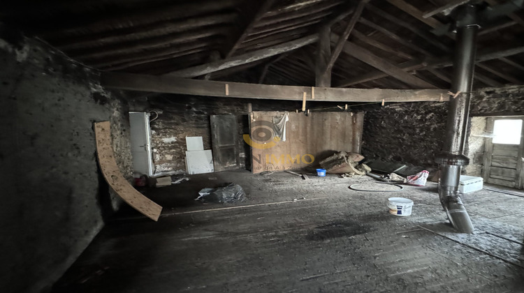 Ma-Cabane - Vente Immeuble Secondigny, 130 m²