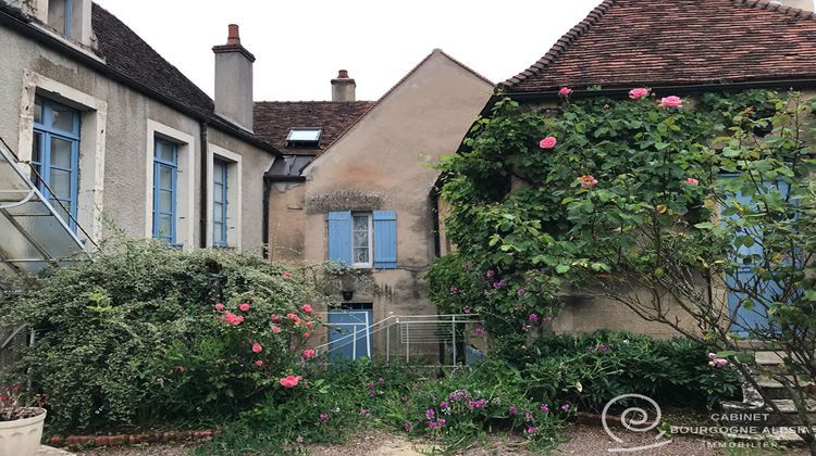 Ma-Cabane - Vente Immeuble SEMUR-EN-AUXOIS, 450 m²