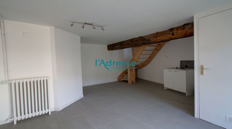 Ma-Cabane - Vente Immeuble SERAINCOURT, 295 m²
