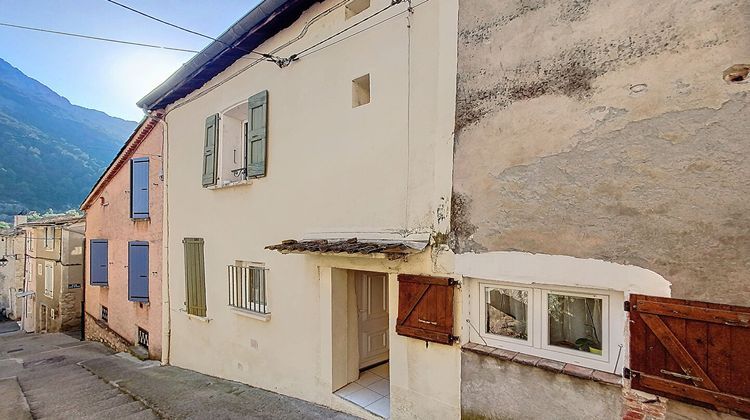 Ma-Cabane - Vente Immeuble SISTERON, 100 m²