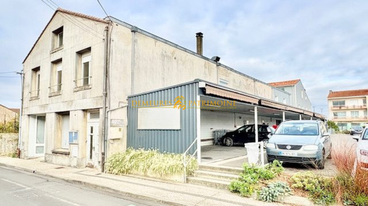 Ma-Cabane - Vente Immeuble Soyaux, 393 m²