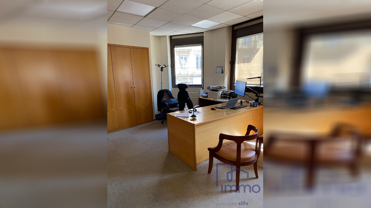 Ma-Cabane - Vente Immeuble St Etienne, 410 m²