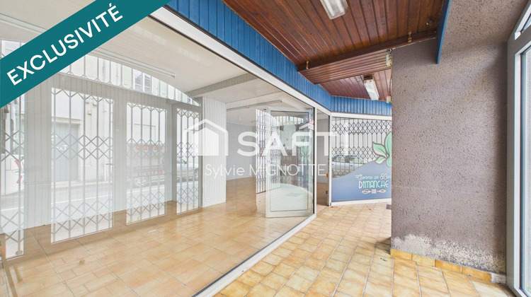 Ma-Cabane - Vente Immeuble Surgeres, 200 m²