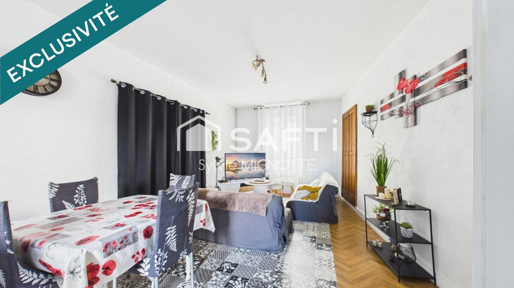 Ma-Cabane - Vente Immeuble Surgeres, 200 m²