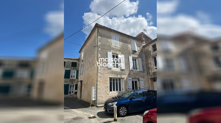 Ma-Cabane - Vente Immeuble Surgères, 160 m²
