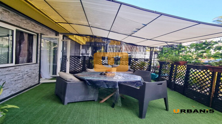 Ma-Cabane - Vente Immeuble Tampon, 300 m²