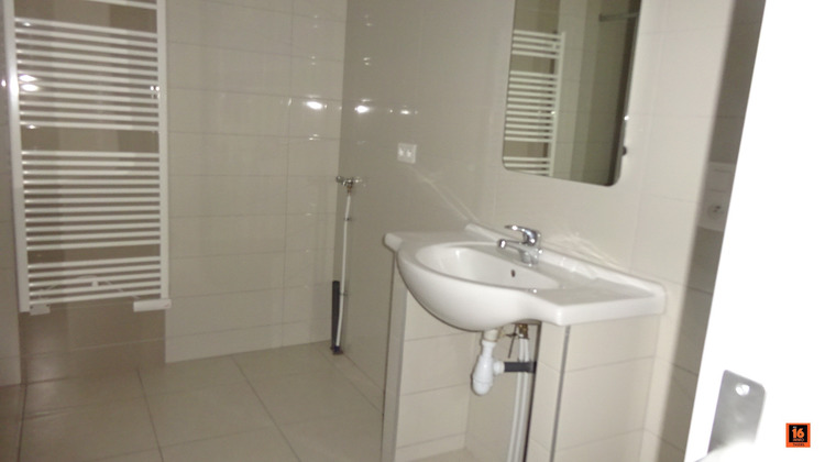 Ma-Cabane - Vente Immeuble Thiers, 78 m²