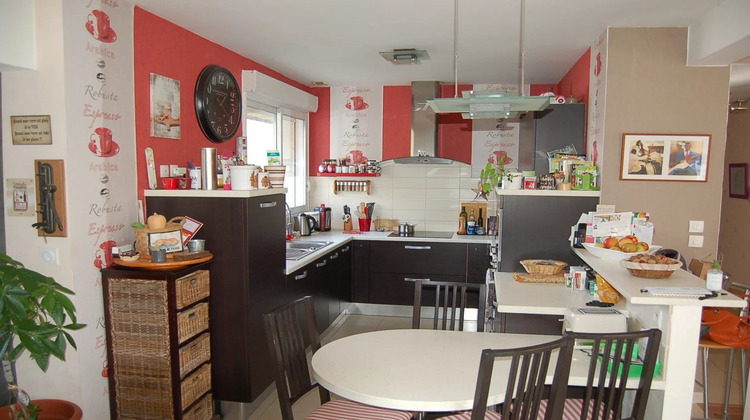 Ma-Cabane - Vente Immeuble Thorigné-Fouillard, 215 m²