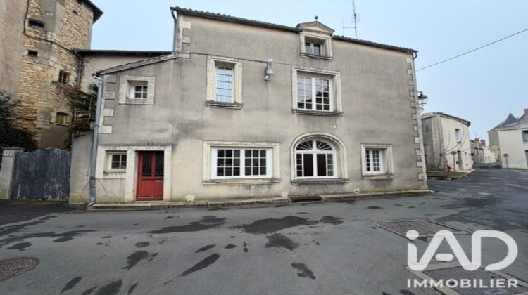 Ma-Cabane - Vente Immeuble Thouars, 182 m²