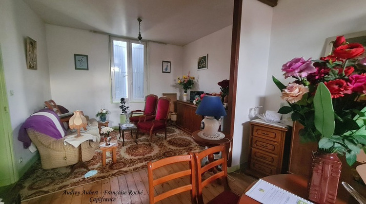 Ma-Cabane - Vente Immeuble TONNAY BOUTONNE, 175 m²