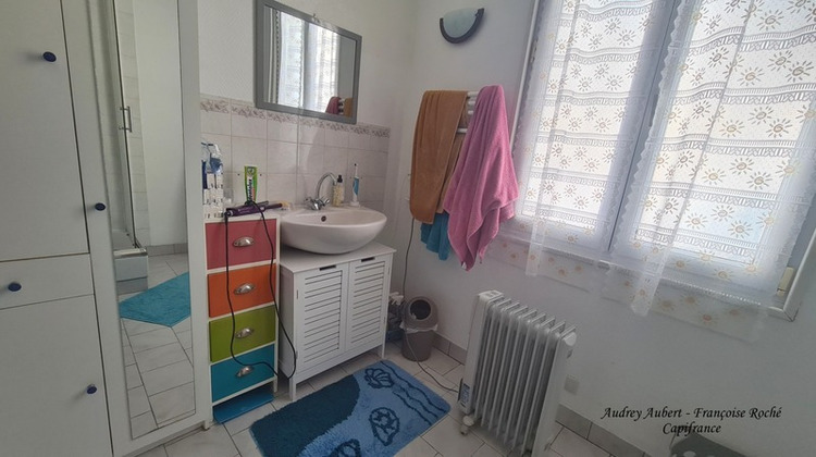 Ma-Cabane - Vente Immeuble TONNAY BOUTONNE, 175 m²