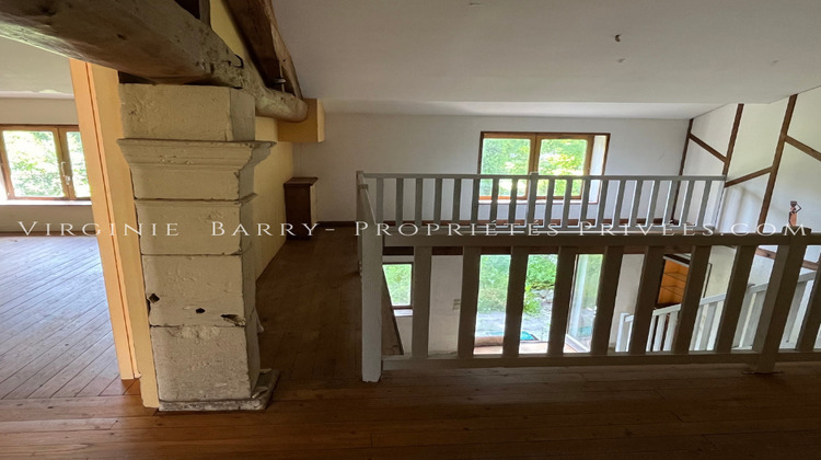 Ma-Cabane - Vente Immeuble TONNAY CHARENTE, 304 m²