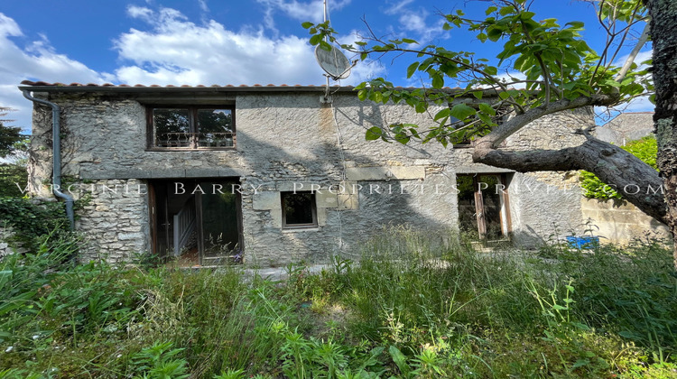 Ma-Cabane - Vente Immeuble TONNAY CHARENTE, 304 m²