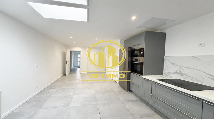 Ma-Cabane - Vente Immeuble Tourcoing, 90 m²