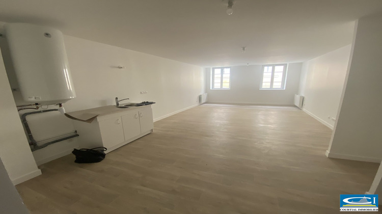 Ma-Cabane - Vente Immeuble Tournon-sur-Rhône, 228 m²